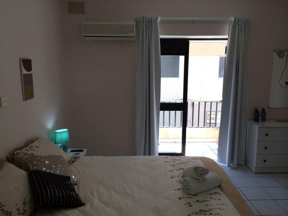 Paceville Apartments Saint Julian's Ngoại thất bức ảnh